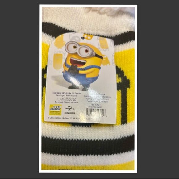 Minions Sherpa Fleece Slipper Socks Cabin Sock Adult One Size Fits Most (New) - Picture 2 of 3